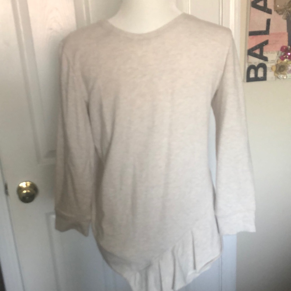 Simply Vera 3/4 Sleeve Sweatshirt
